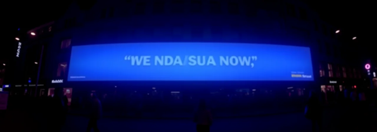 What If Your Shower Thoughts Appeared on a Billboard?